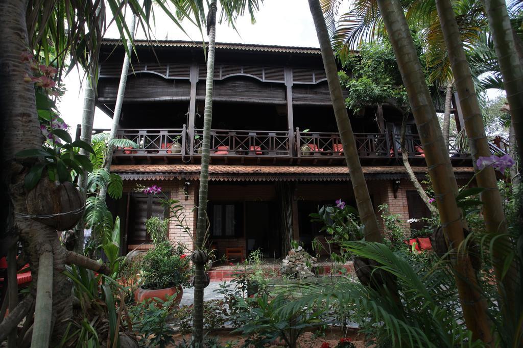 Resort La Villa Loti Siem Reap Exterior photo